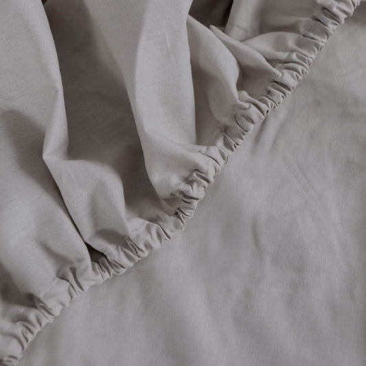 Bajera ajustable 100% Algodón Basic. Sábana bajera Lisa Gris medio.