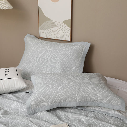 Colcha de verano 100% algodón, Jacquard con hojas. Color gris claro