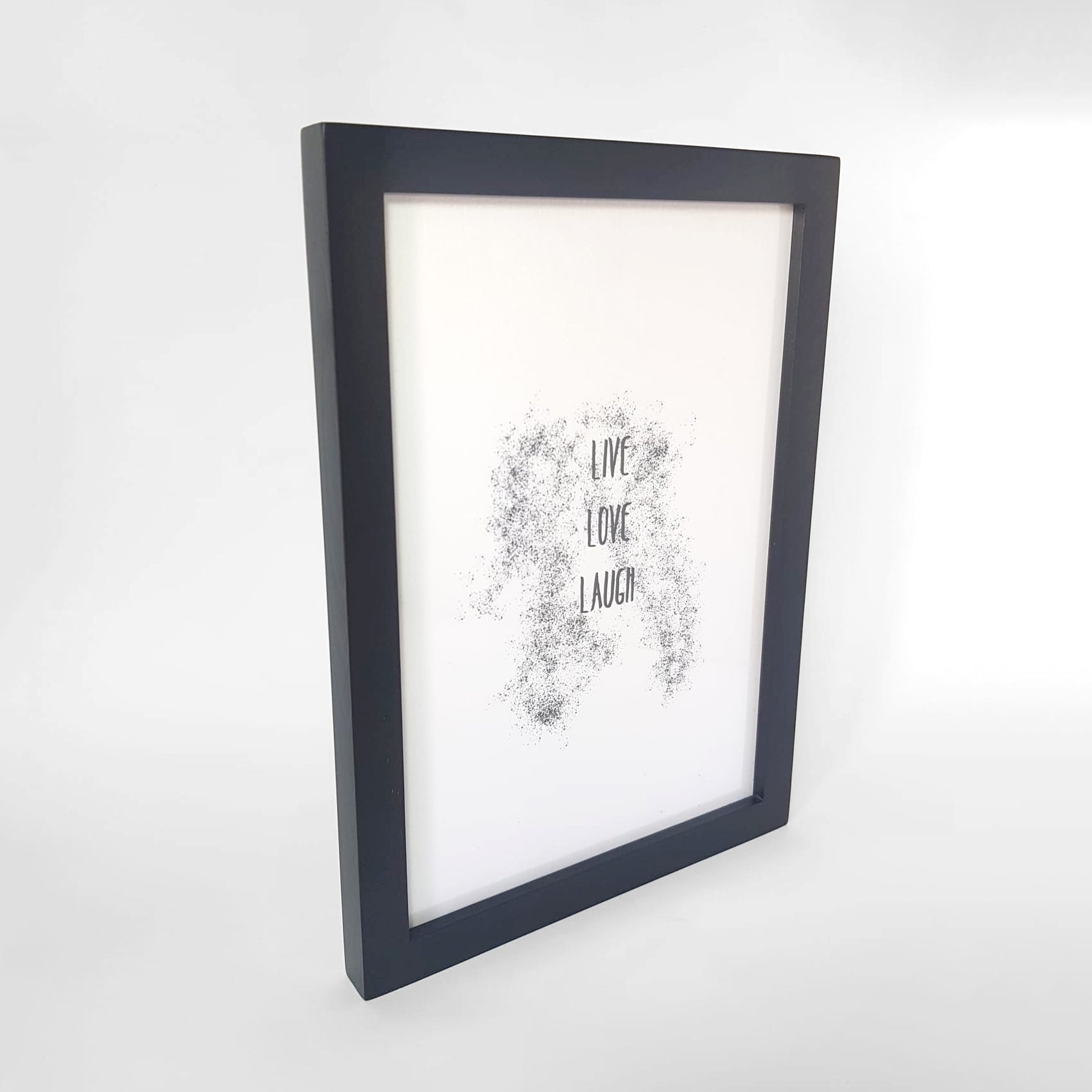 Marco Basic color negro de pared. - Oma Home