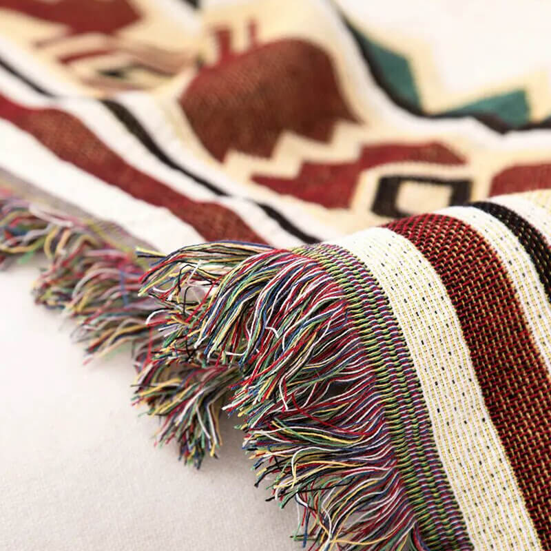 Colcha para sofá étnico para una decoración acogedora.