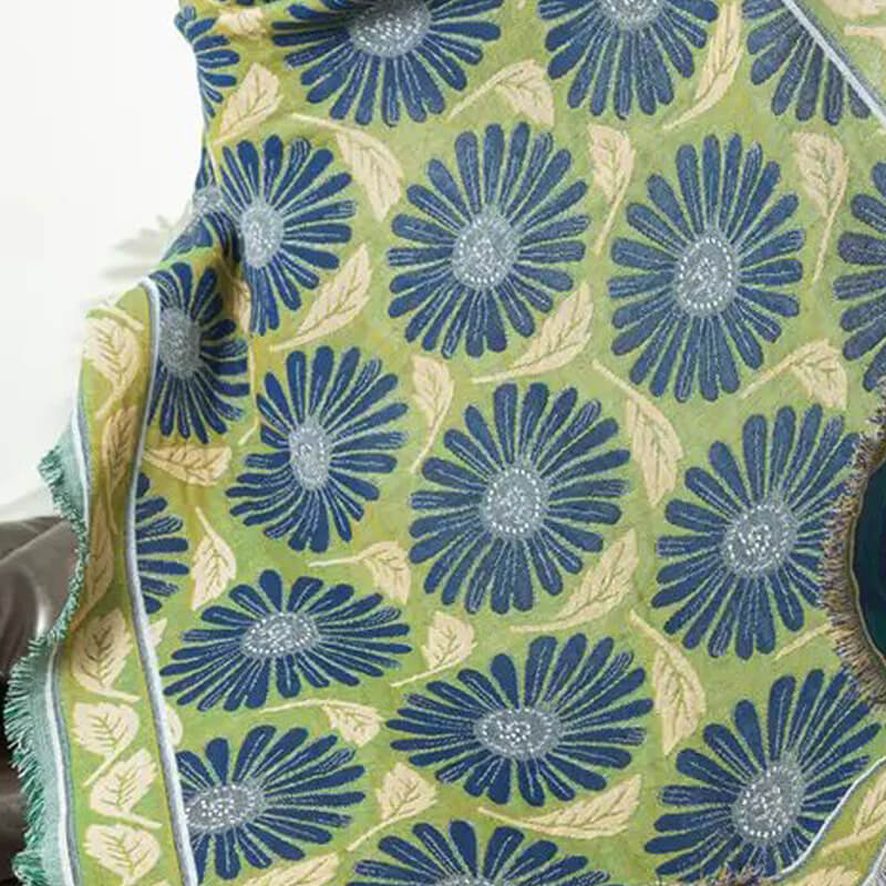 Multipurpose Quilt. Dark gray colour.