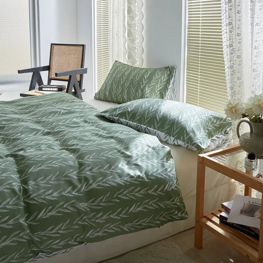 Funda Nórdica Floral Hojas Verdes y Blancas con tacto suave.