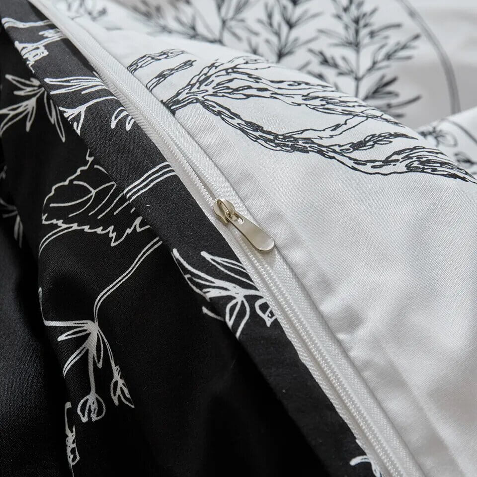 Funda Nórdica floral con hojas en blanco y negro, reversible y suave.