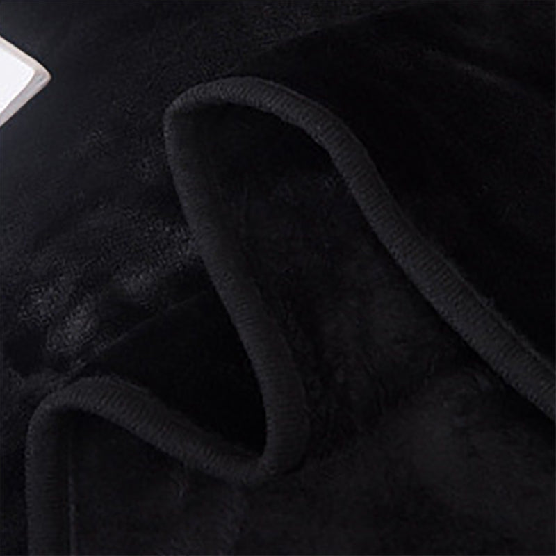 Soft fleece blanket. black colour.