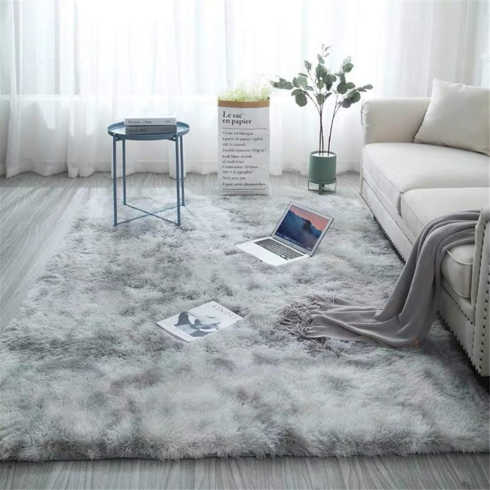 Light grey long pile rug, soft for living room or bedroom