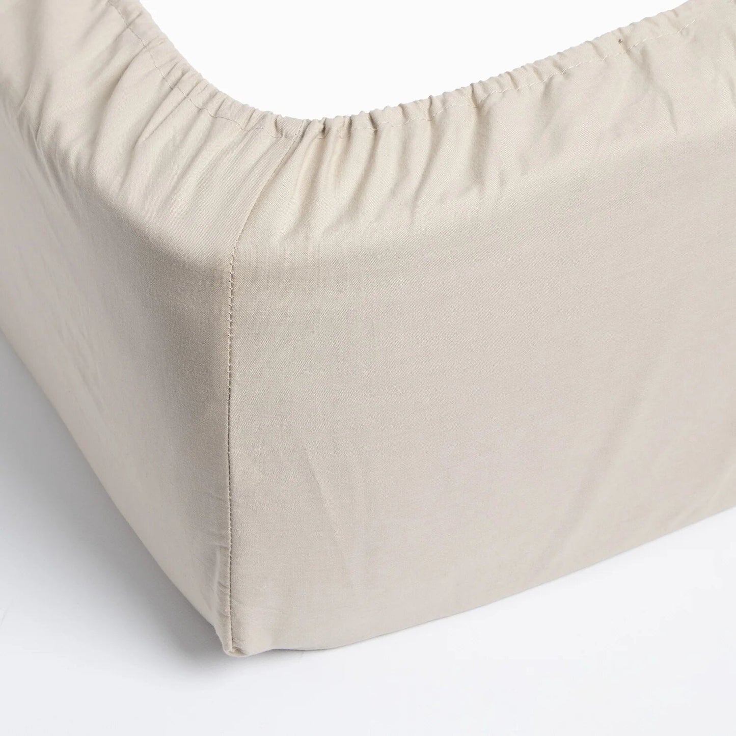 Bajera ajustable 100% Algodón Basic. Sábana bajera Lisa Beige.