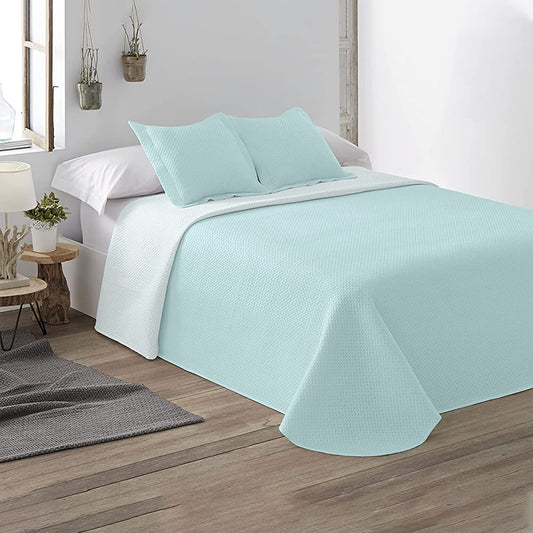 Colcha Bouti de verano: fresca, ligera, reversible y elegante. Color Aguamarina.