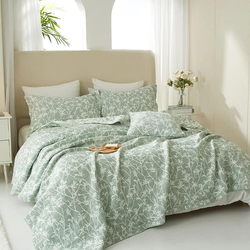 Colcha de Verano Jacquard Algodón Verde, Diseño Botánico – Calidad Premium.