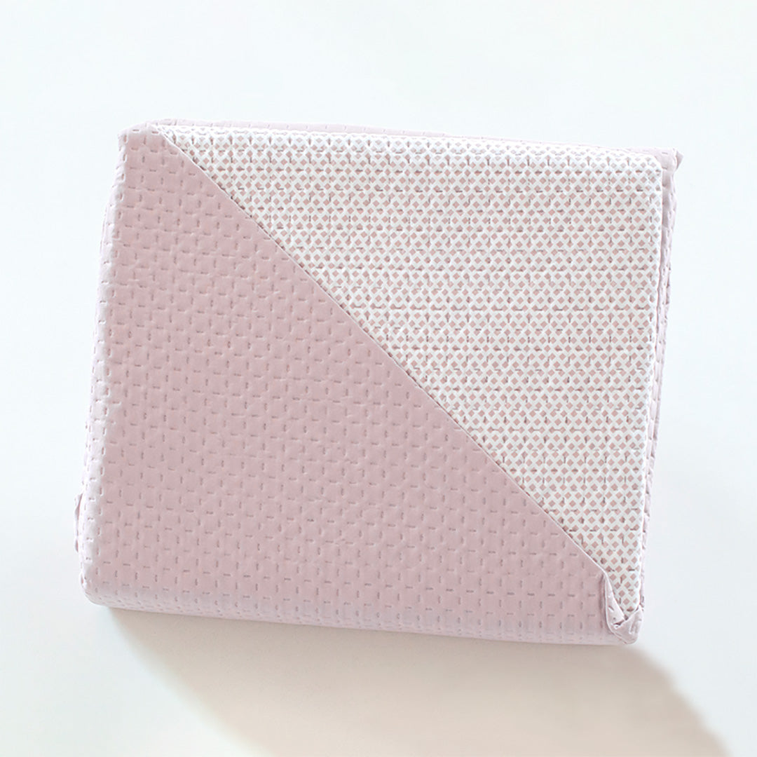 Colcha Bouti de verano: fresca, ligera, reversible y elegante. Color Malva.