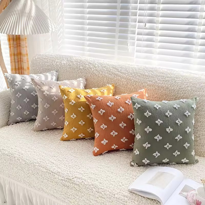 Linen and natural cotton cushion cover. Beige.