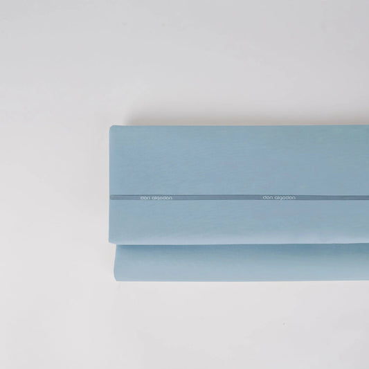 Top sheet 100% Cotton Percale 180 threads, very soft. Light blue.