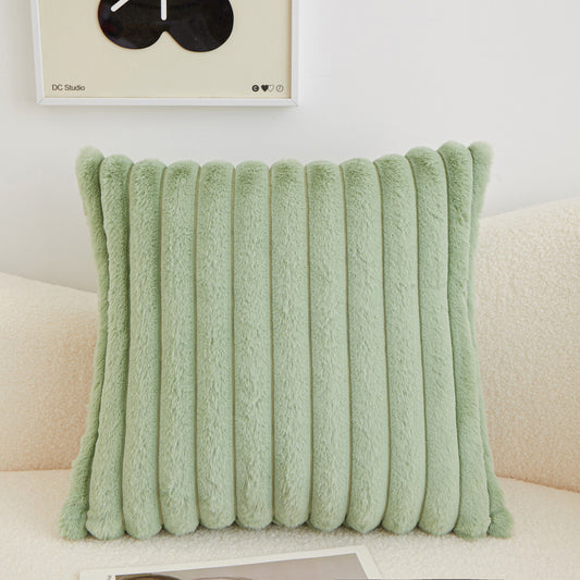 Funda de cojín de pelo corto polar verde con textura de rayas, medida 45x45 cm, suave, cálida y decorativa para sofá o cama.