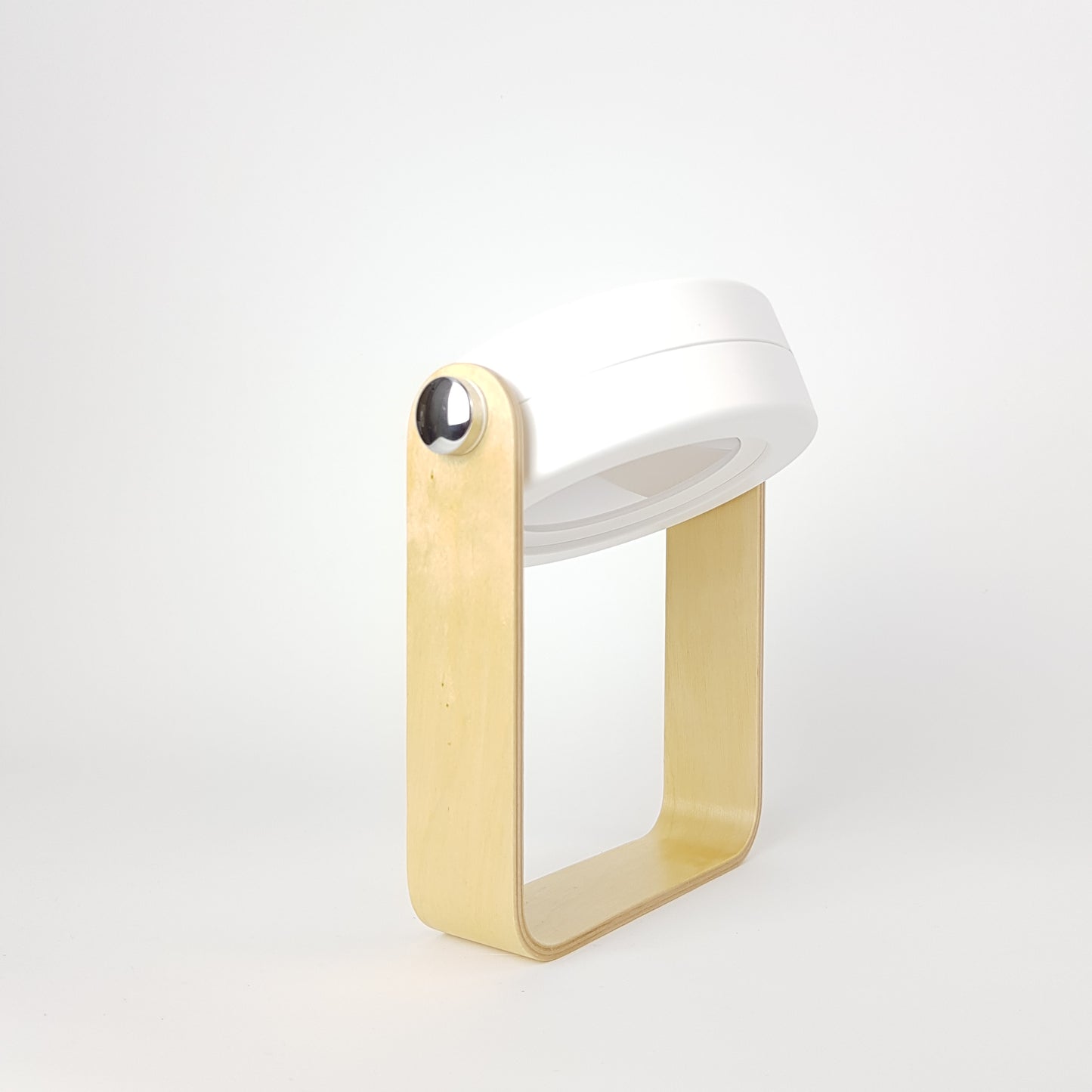 Lampara de mesa inalámbrica. Color blanco. - Oma Home