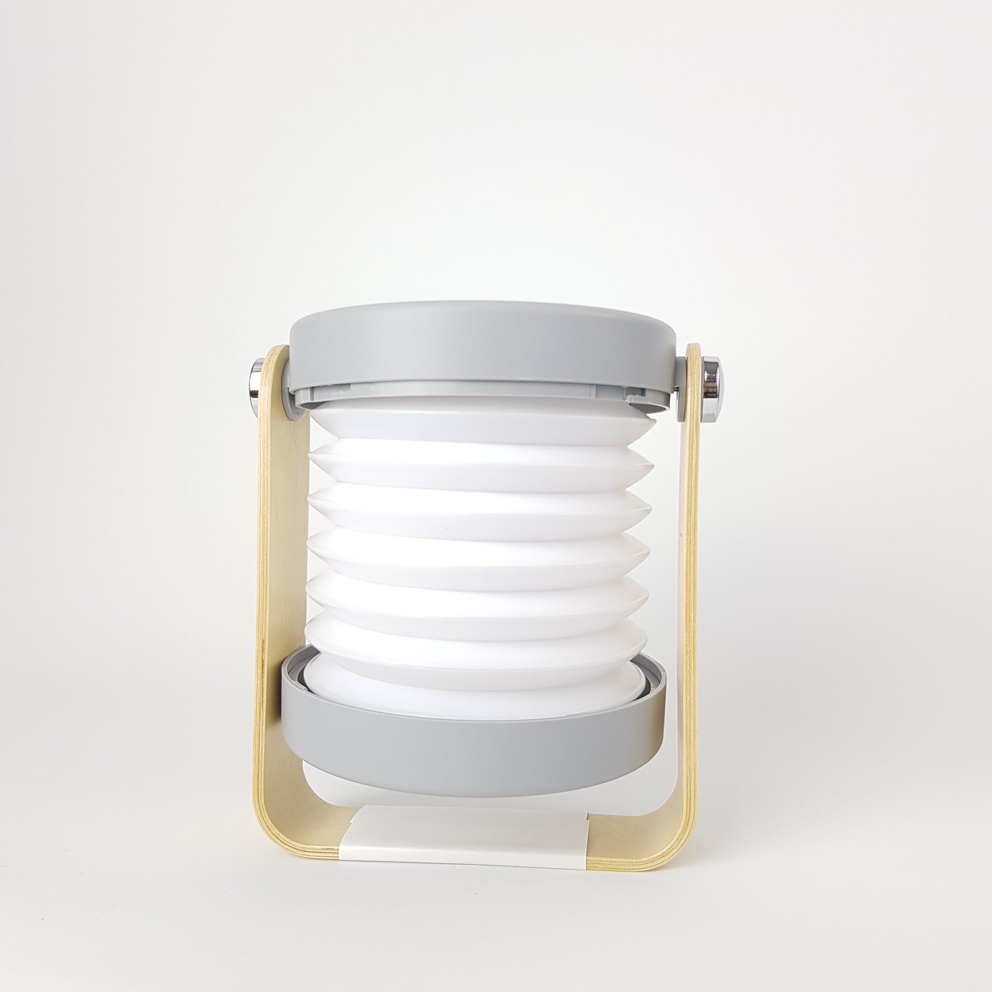 Lámpara de mesa inalámbrica. Color gris. - Oma Home