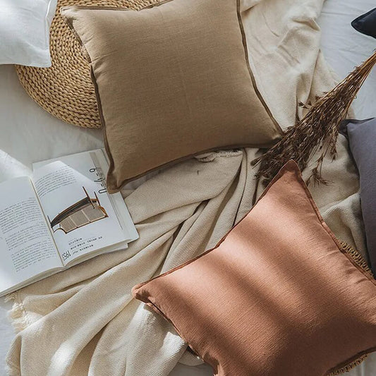 Funda de cojín de Lino y Algodón natural Terracota: la elegancia minimalista para tu hogar.