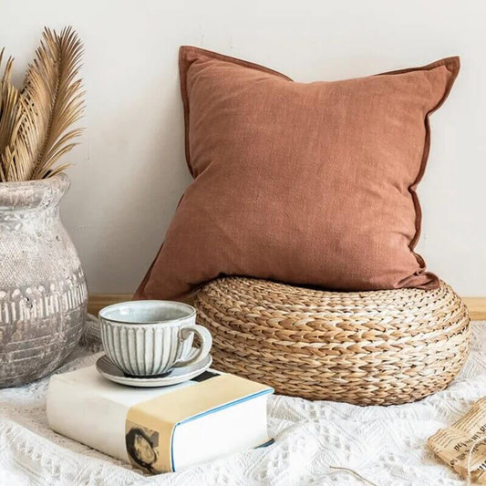Funda de cojín de Lino y Algodón natural Terracota: la elegancia minimalista para tu hogar.