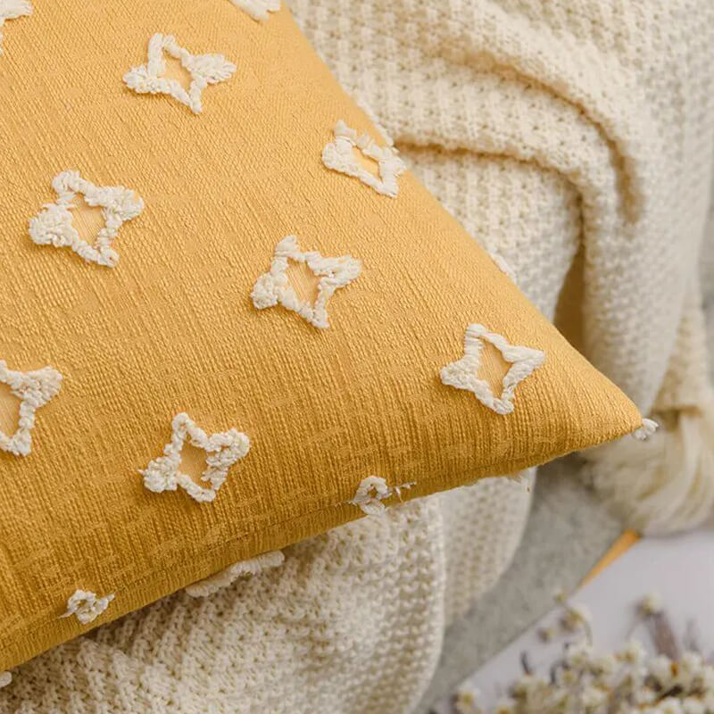 Linen and natural cotton cushion cover. Beige.