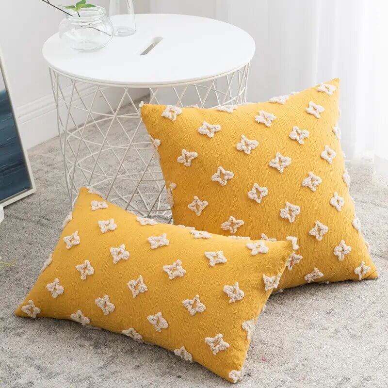 Linen and natural cotton cushion cover. Beige.