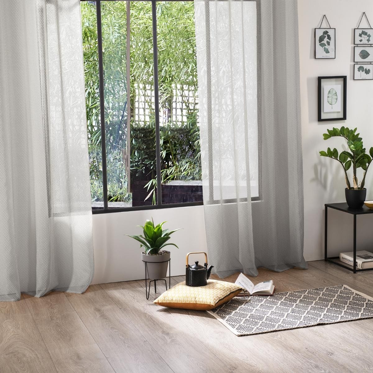 Cortina con patrón geométrico. Color Gris. 140cm x 240cm - Oma Home