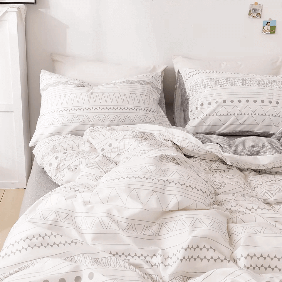 Ethnic duvet cover with figures and reversible print, 100% Cotton