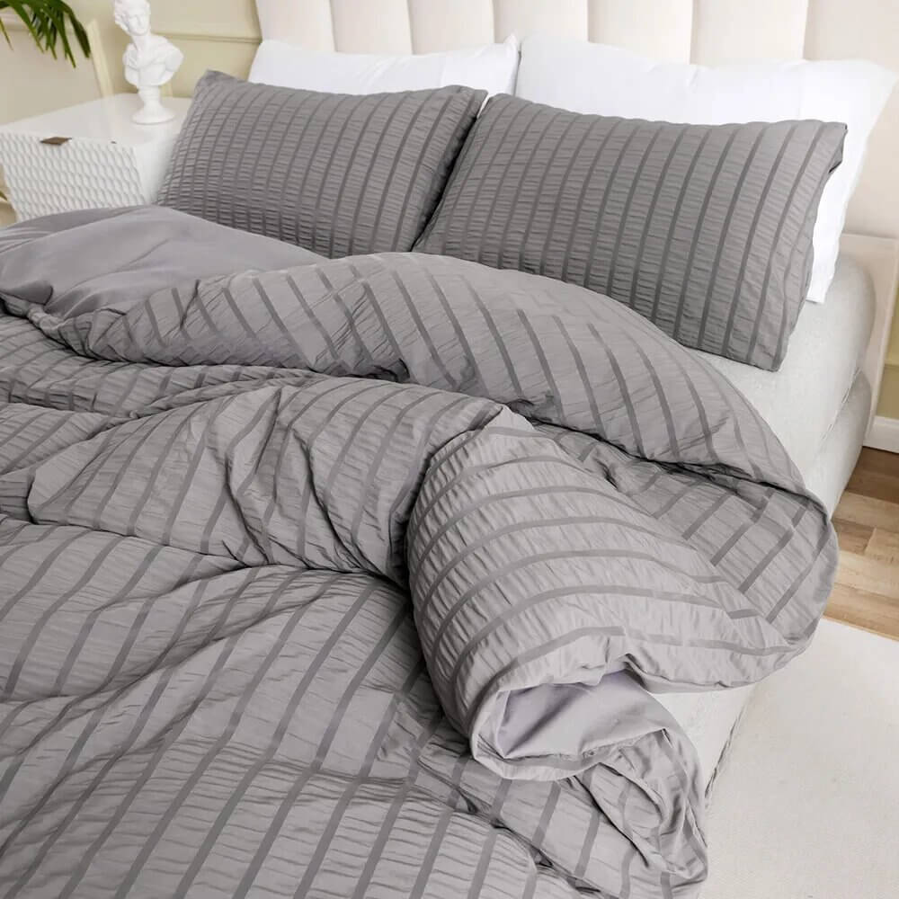White Duvet Cover with raised stripes, extra soft microfiber.